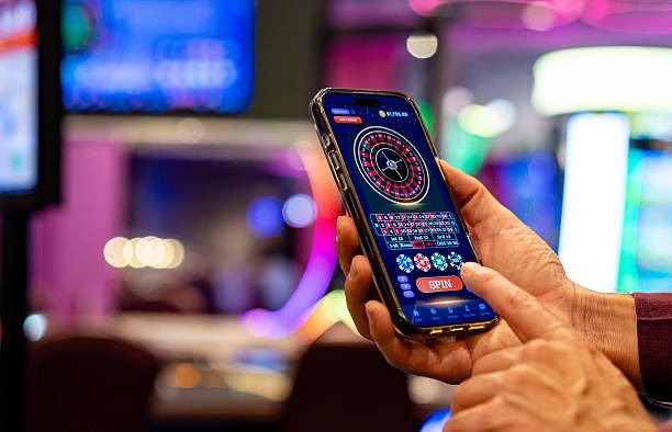 Crash game multiplier display showing rising curve and cash-out button